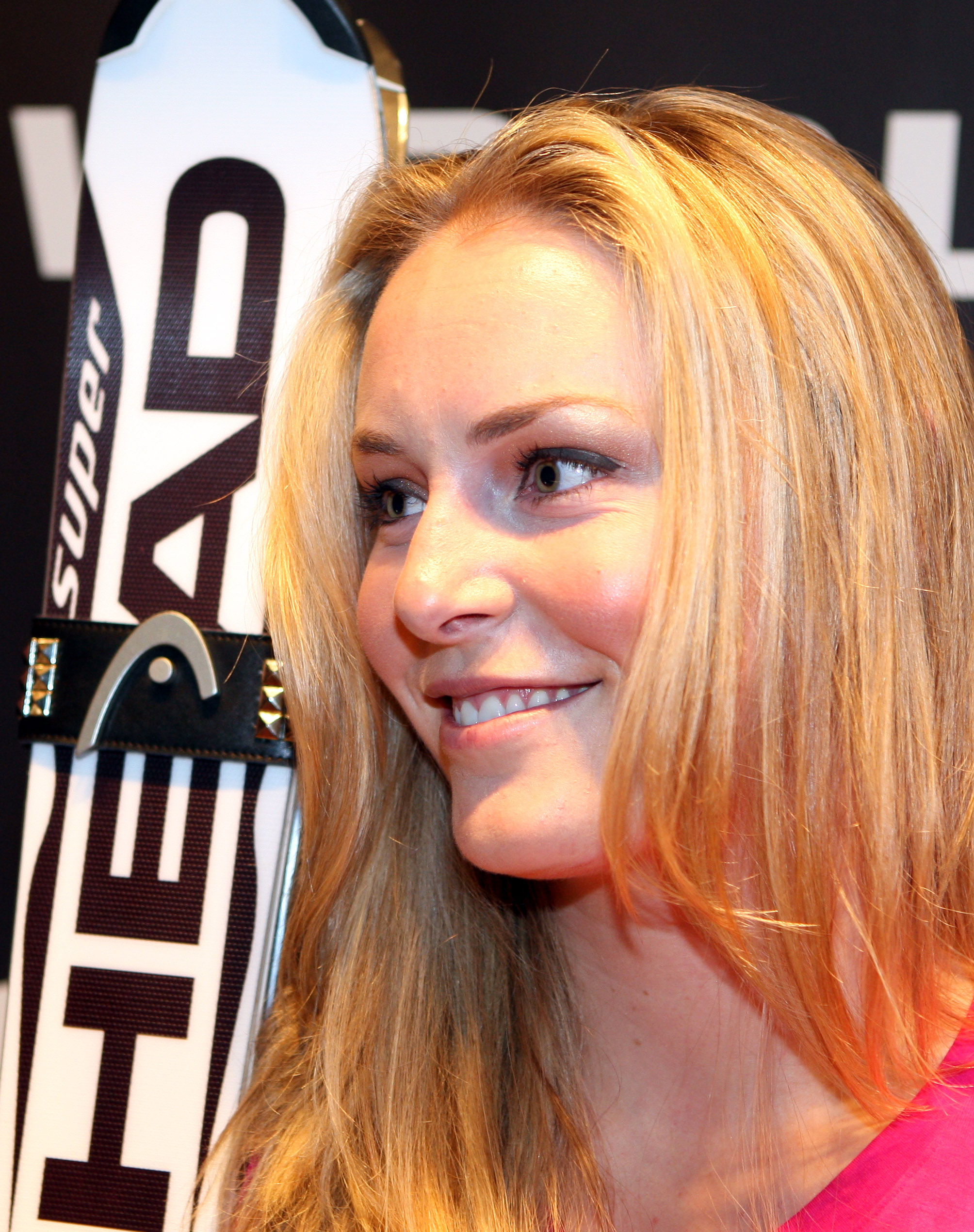 Lindsey Vonn talks about transition to Head | Skiracing.com